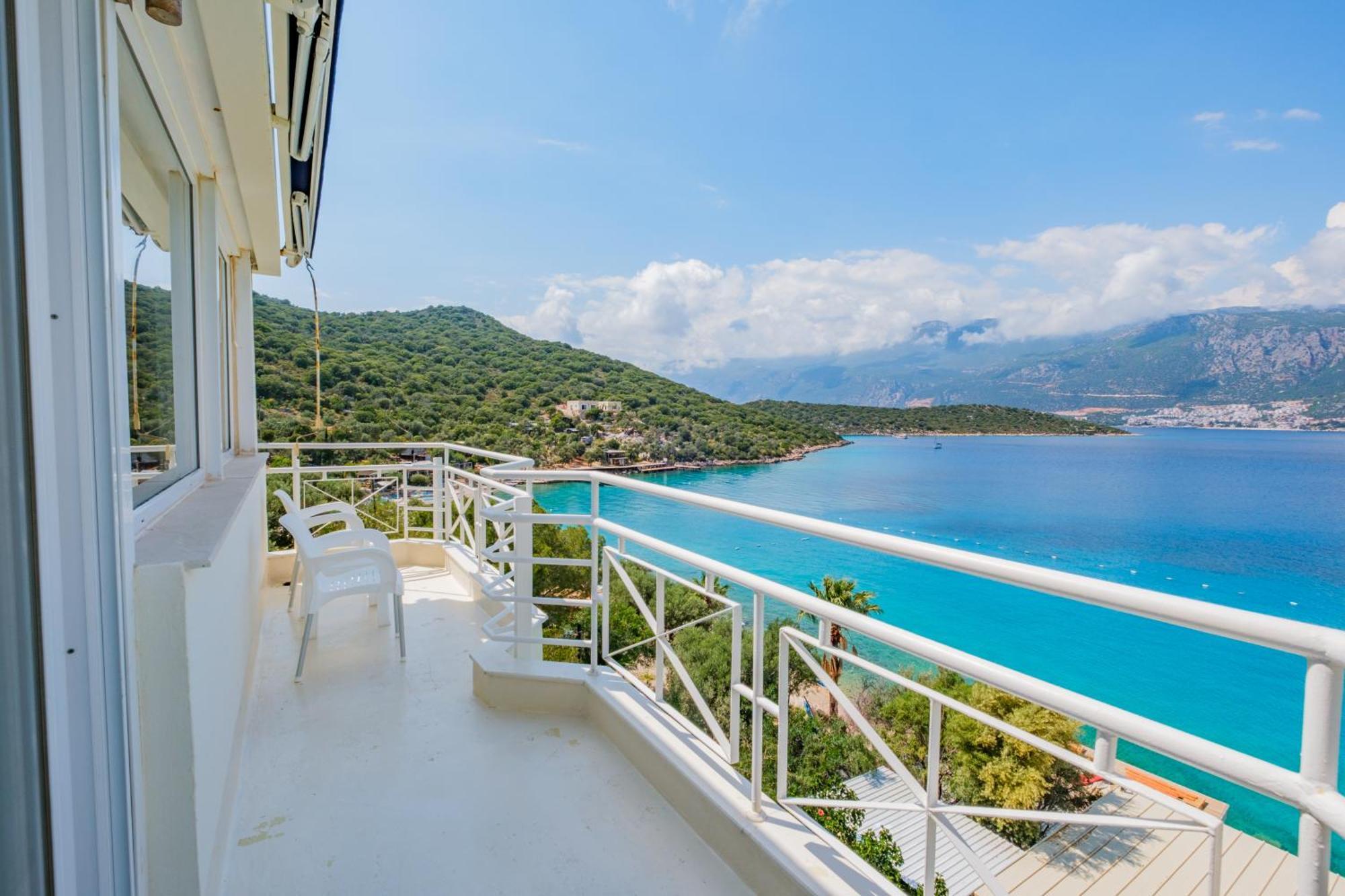 La Moda Beach Hotel Kas Exterior photo