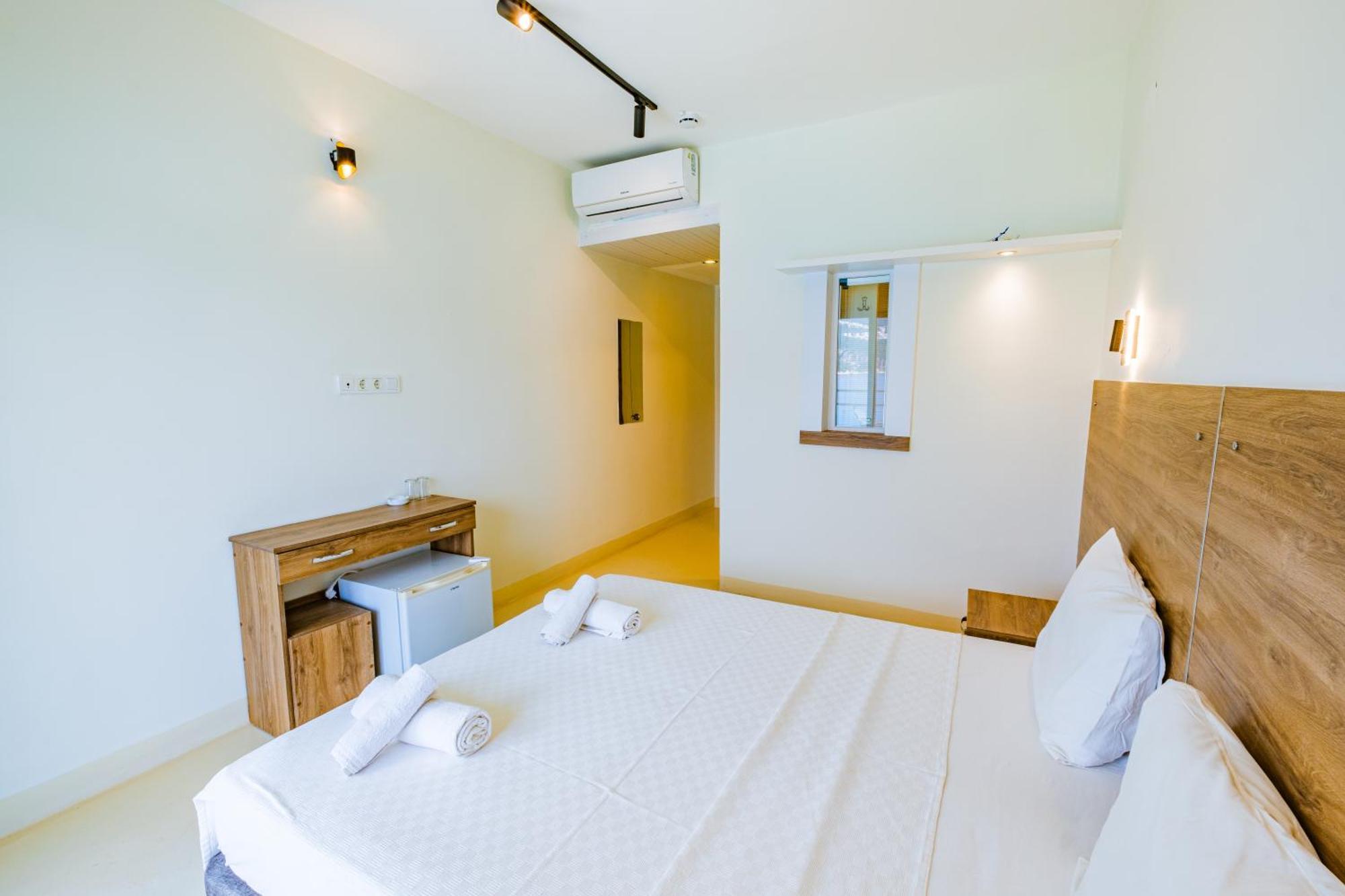 La Moda Beach Hotel Kas Exterior photo