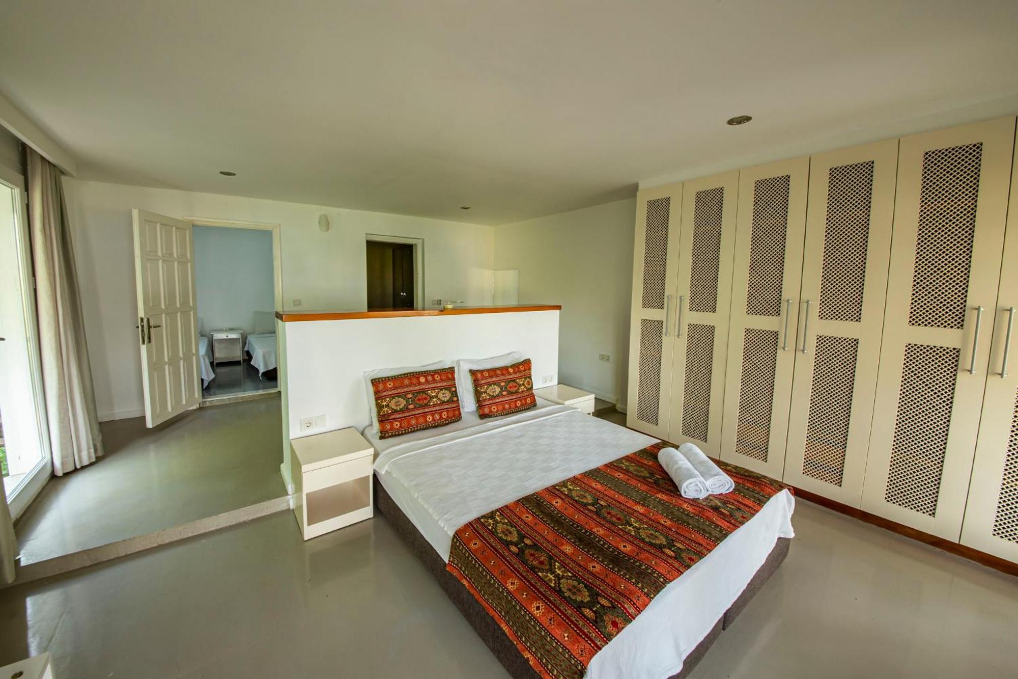 La Moda Beach Hotel Kas Exterior photo