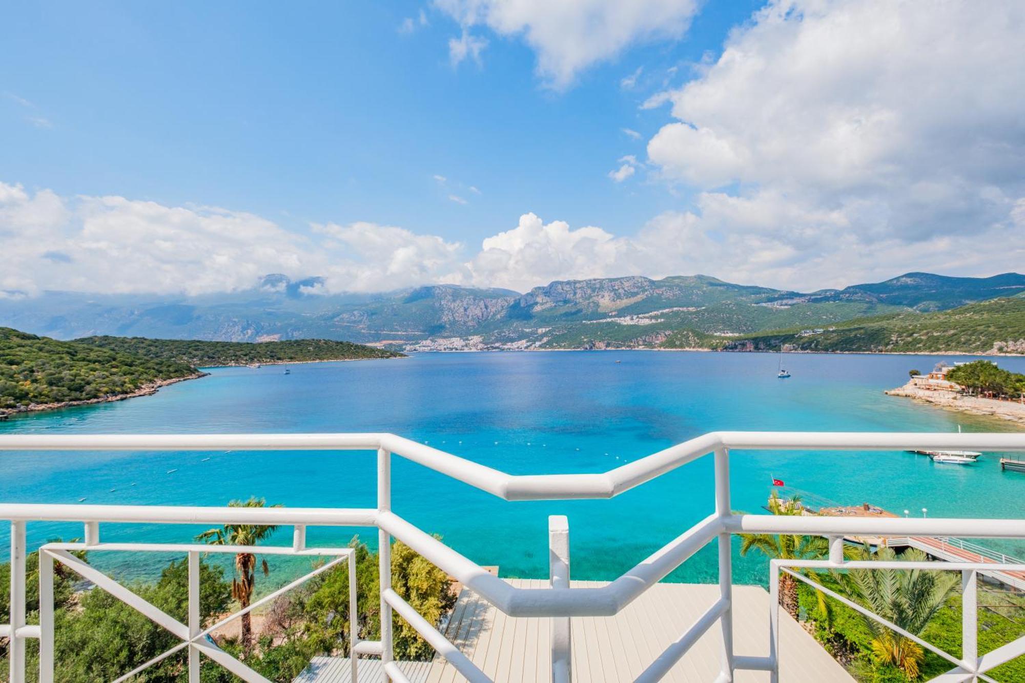 La Moda Beach Hotel Kas Exterior photo