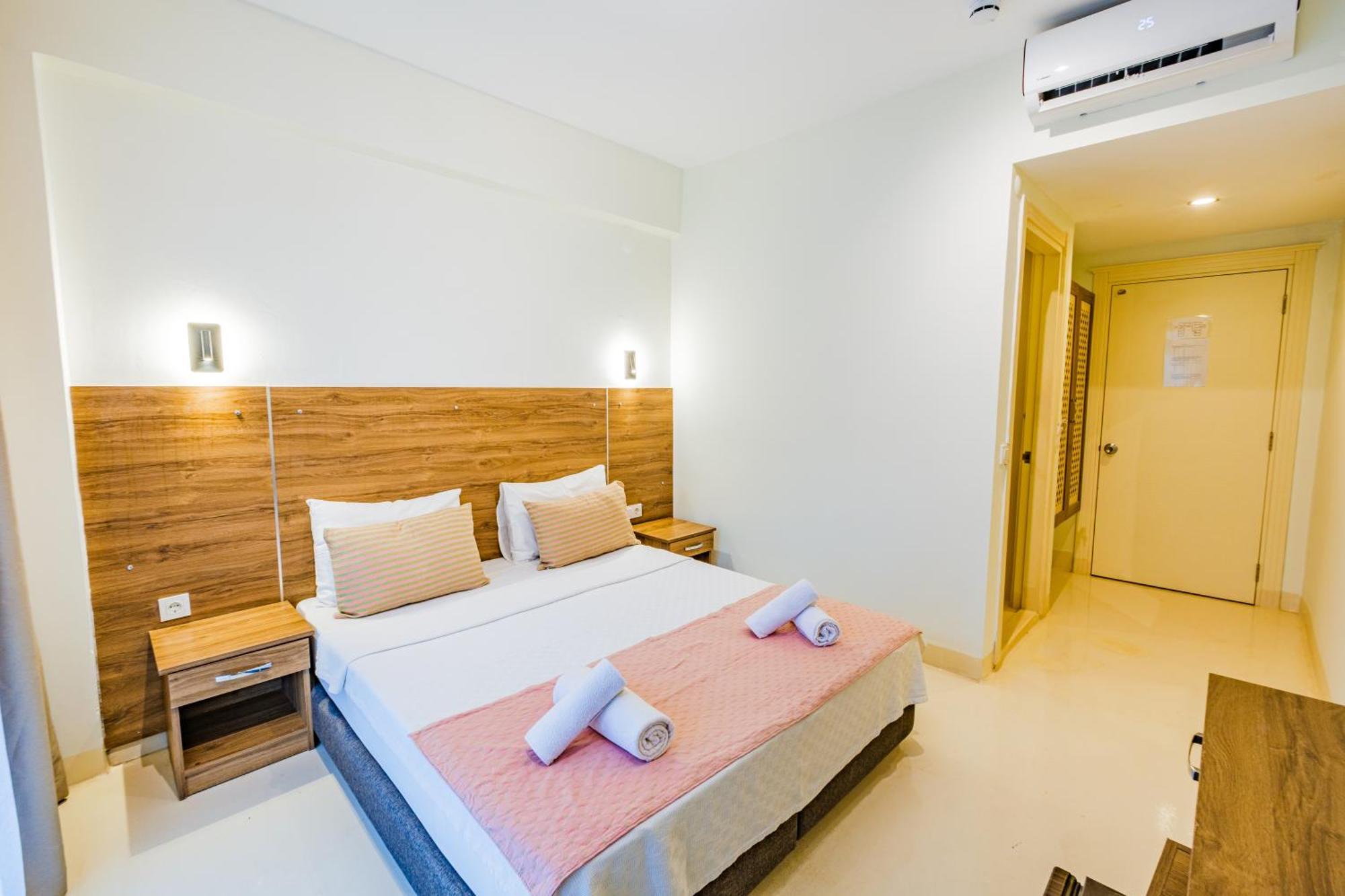 La Moda Beach Hotel Kas Exterior photo